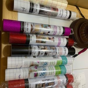 Craft vinyl , Cricut and The Paper Studio